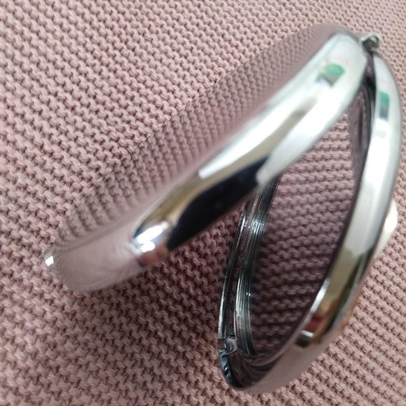 Enameled Crystal Rose Folding Pocket Mirror 2sides - Picture 5 of 15